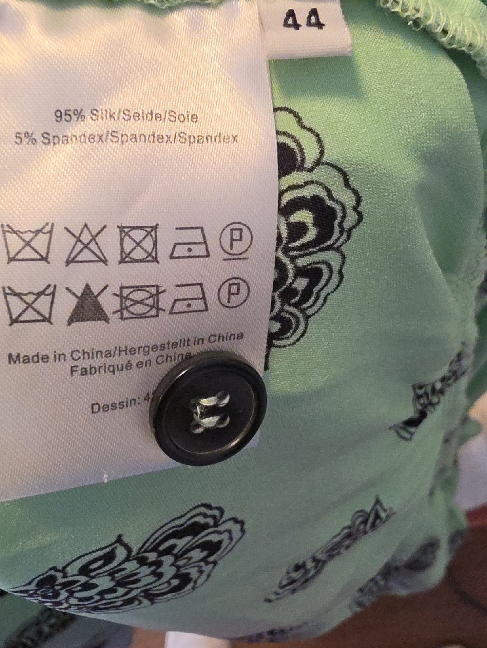 Silk Caftan - Picture 4 of 5